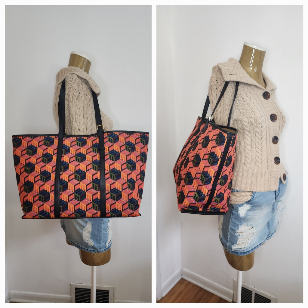 Mcm Cubic Logo Jacquard Tote Bag